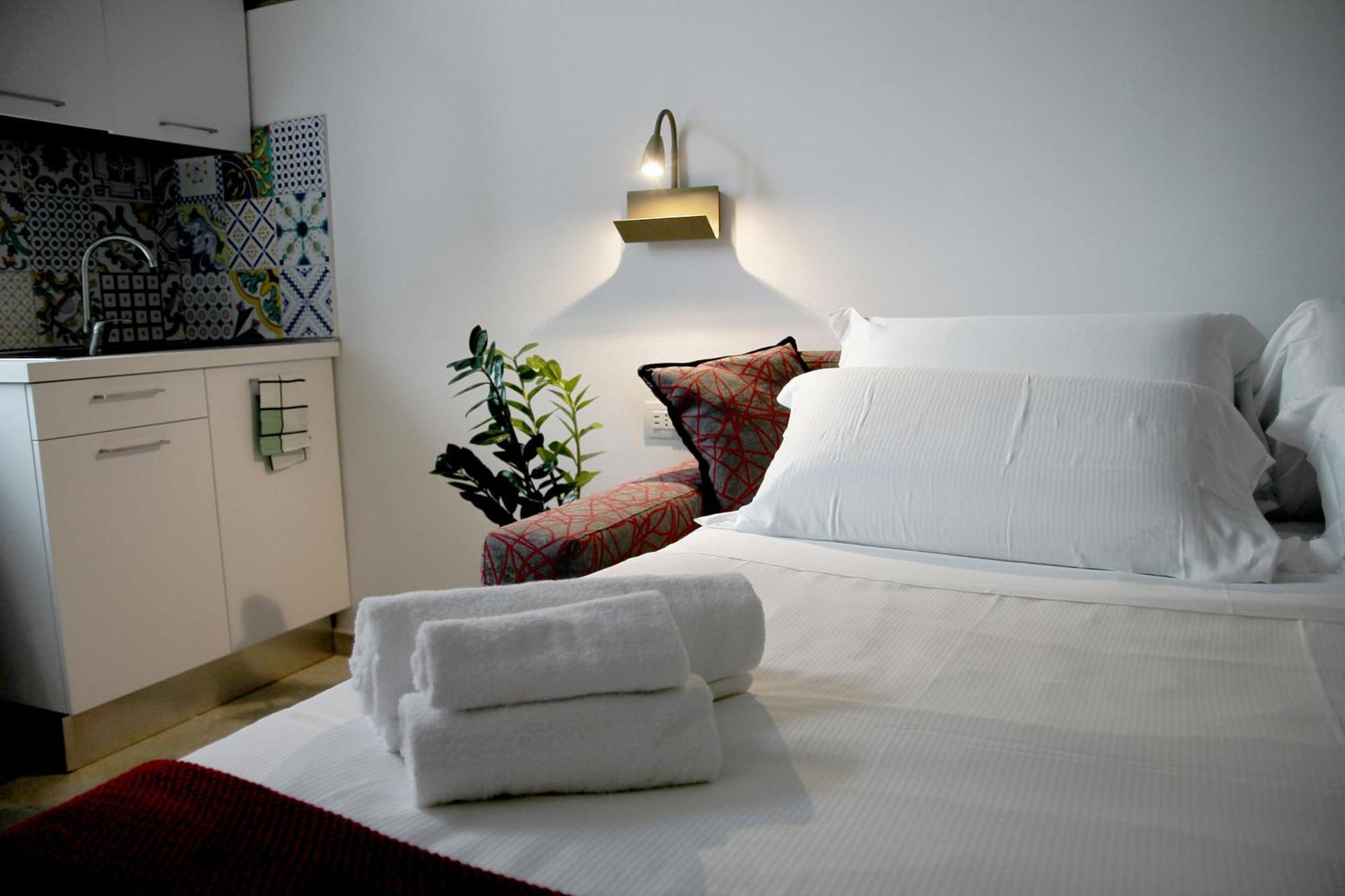 Joyful 148 Luxury Guest House Powered By Joyful Termini Boutique Guest House Roma Dış mekan fotoğraf