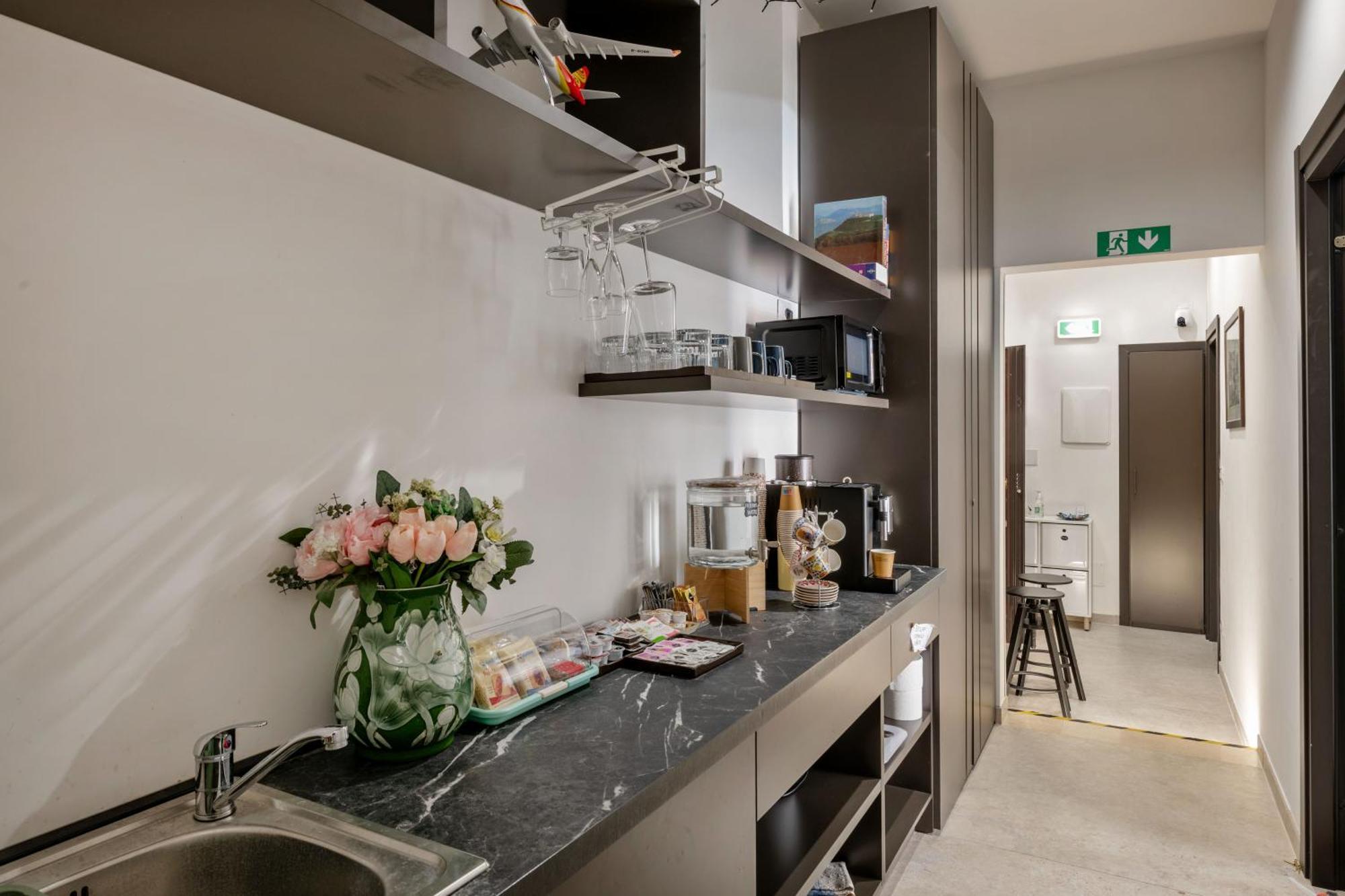 Joyful 148 Luxury Guest House Powered By Joyful Termini Boutique Guest House Roma Dış mekan fotoğraf